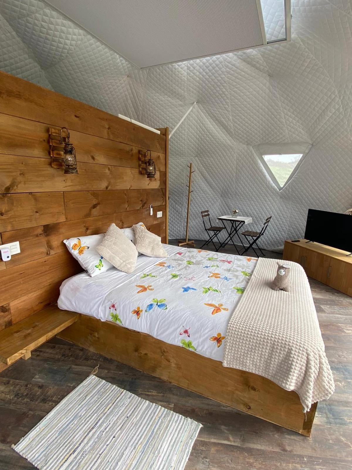 Glamping Quintana Hotel Gijon Exterior photo